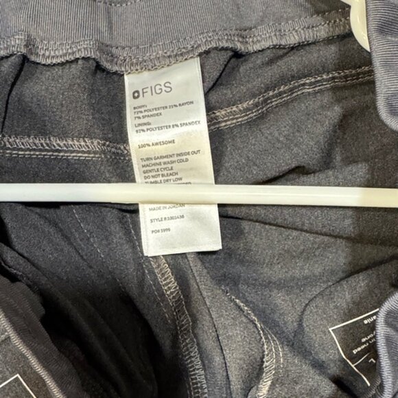 Figs Dark Gray Scrub Set - Picture 8 of 8